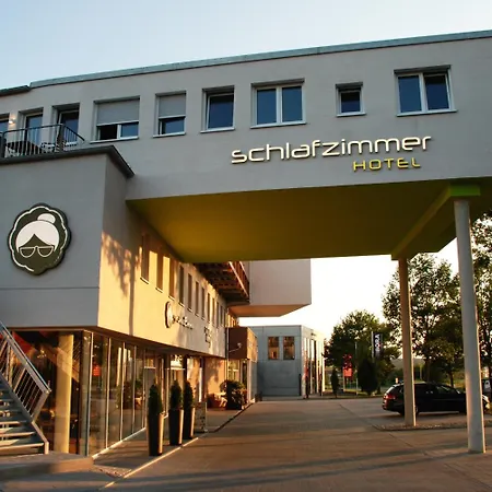 Schlafzimmer - self Check-in-2